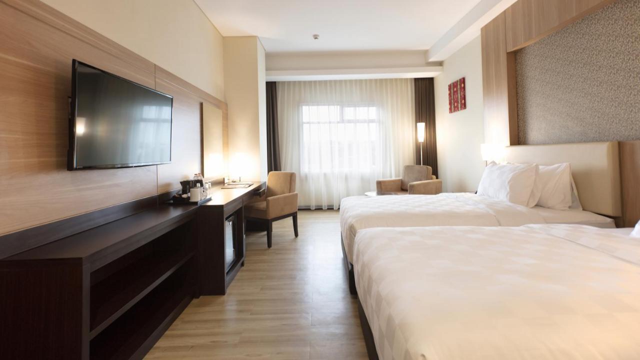 Best Western Kindai Hotel Banjarmasin  Exterior photo