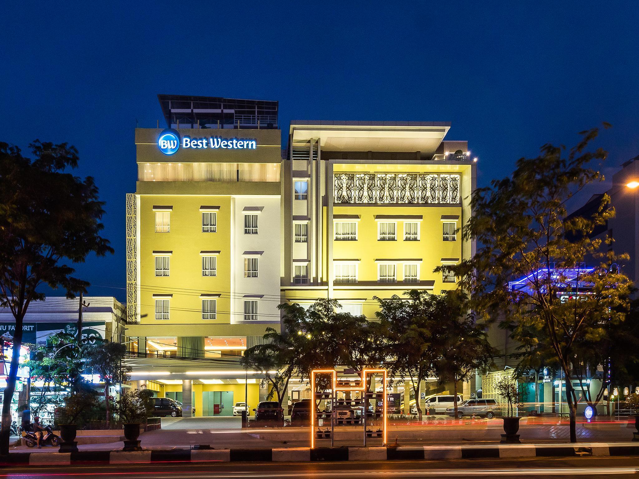 Best Western Kindai Hotel Banjarmasin  Exterior photo