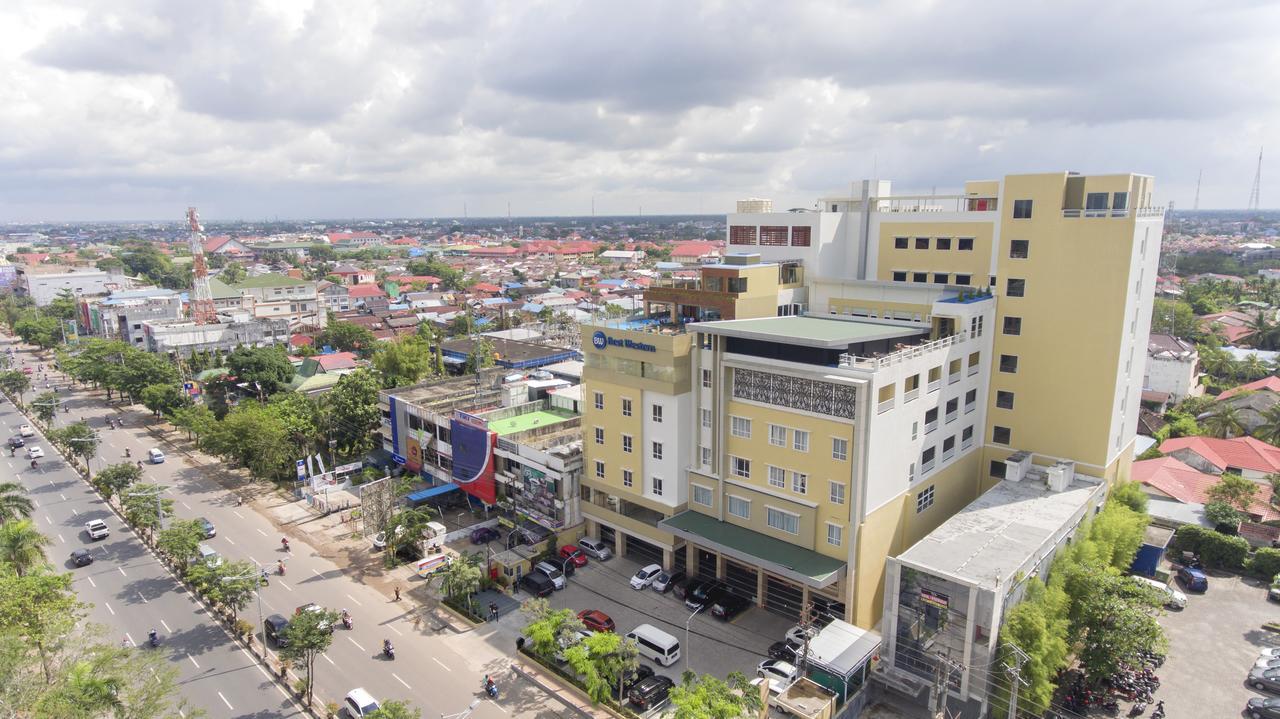 Best Western Kindai Hotel Banjarmasin  Exterior photo